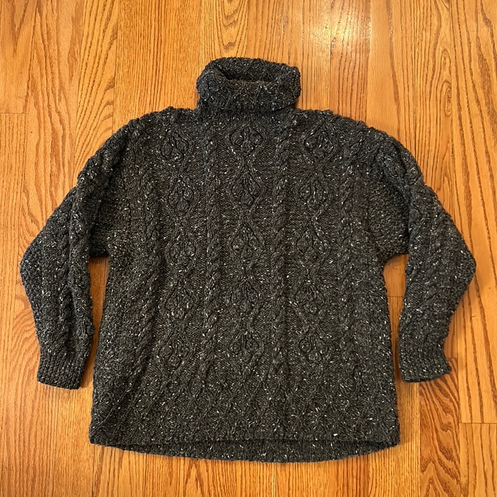 Irish Hand Knit Grey Wool Sweater - M